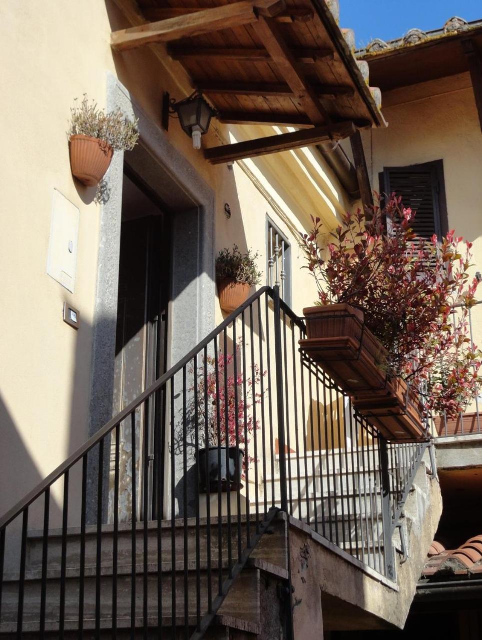 Nerone'S - Sutri Bed & Dinner Exteriör bild
