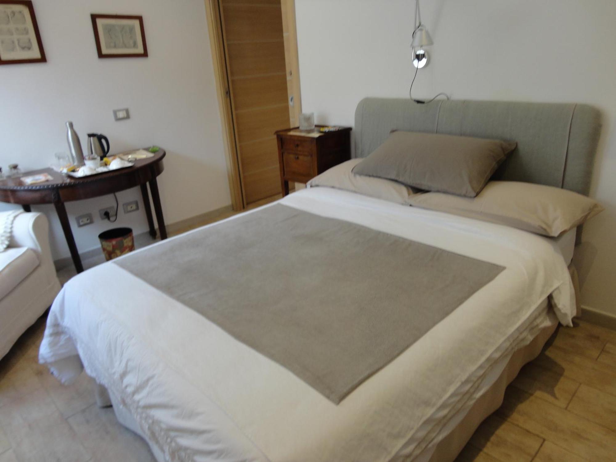 Nerone'S - Sutri Bed & Dinner Exteriör bild