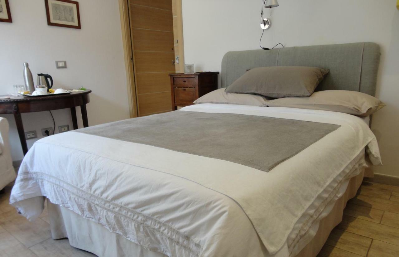 Nerone'S - Sutri Bed & Dinner Exteriör bild